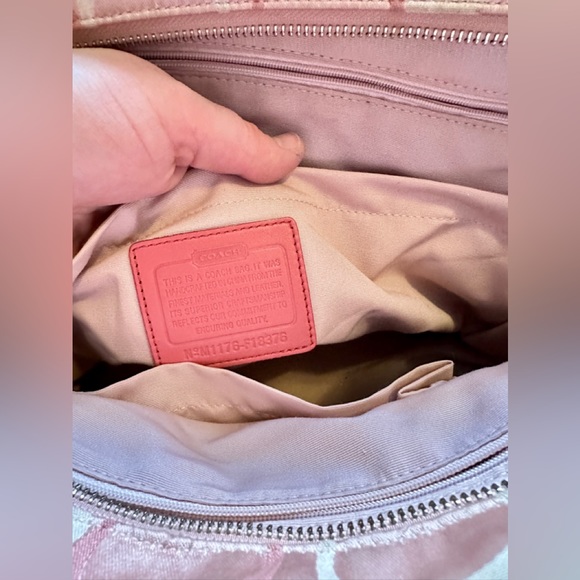 *sold*  Rare Coach Barbie Pink Heritage Purse - Picture 5 of 13